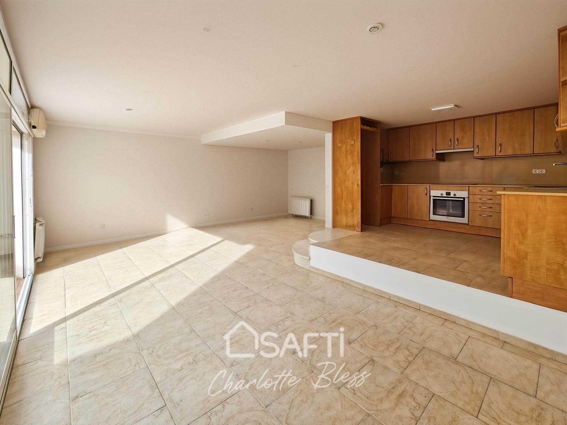 Piso en venta en Cubelles con Aire acondicionado, Calefacción y Terraza