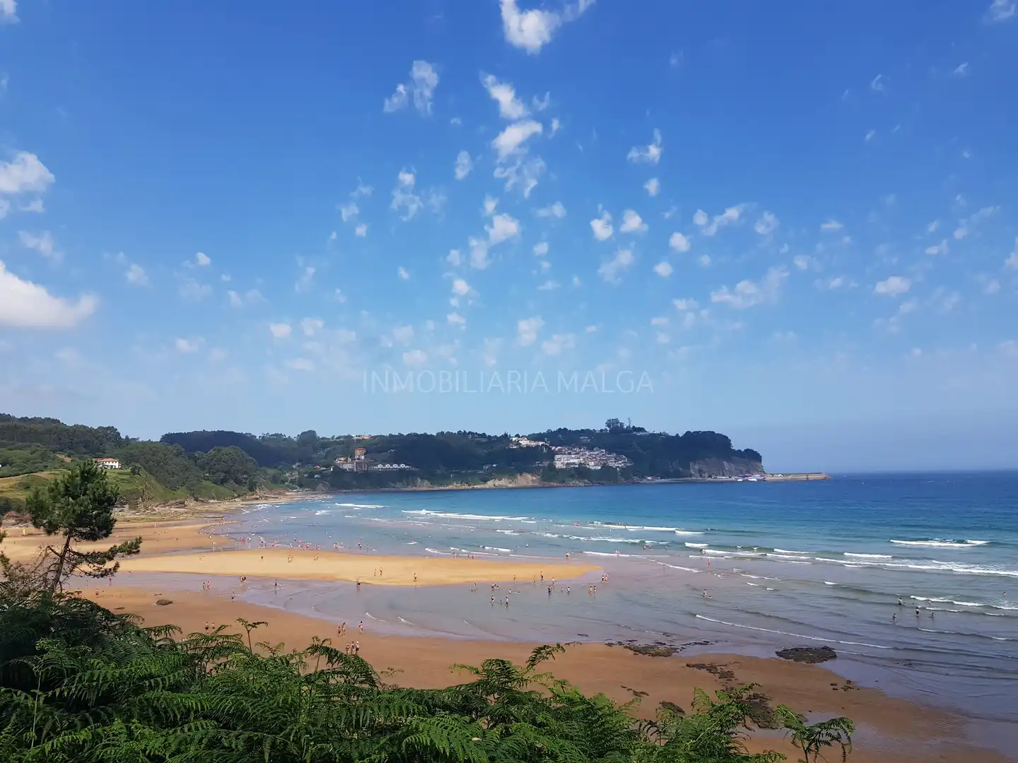 Vista exterior de Casa o xalet en venda en Colunga amb Jardí privat