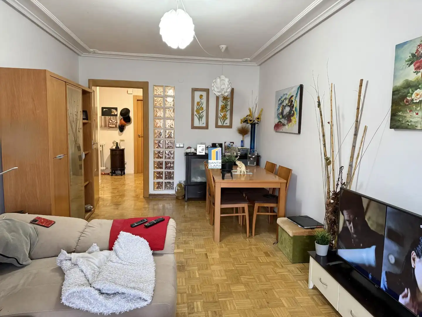 Living room of Flat for sale in Zamora Capital   with Parquet flooring, Terrace and Balcony