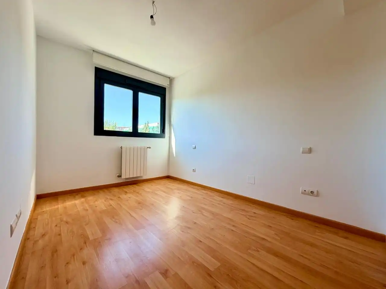 Habitación de Piso en venta en Madrid con Aire acondicionado, Calefacción y Jardín privado