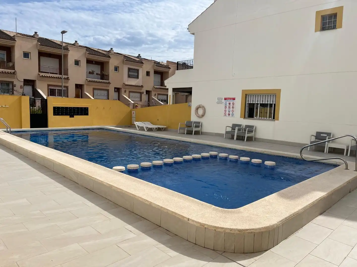 Piscina de Casa adosada en venta en Dolores de Pacheco - Santa Rosalía