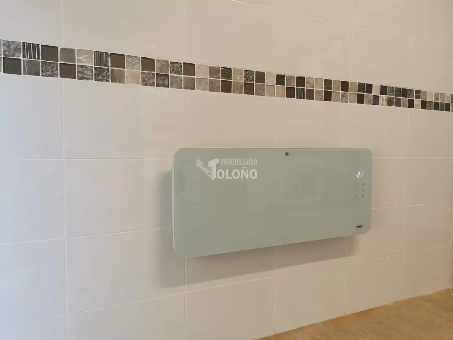 Bathroom of Garage for sale in Labastida / Bastida