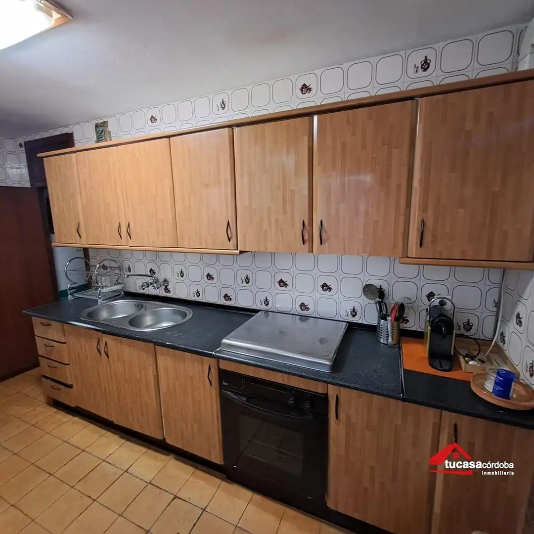 Kitchen of Flat for sale in Córdoba  with Air Conditioner and Heating