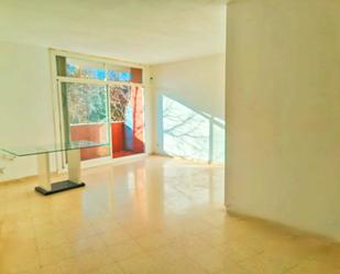 Exterior view of Flat for sale in Sabadell  with Heating, Oven and Balcony