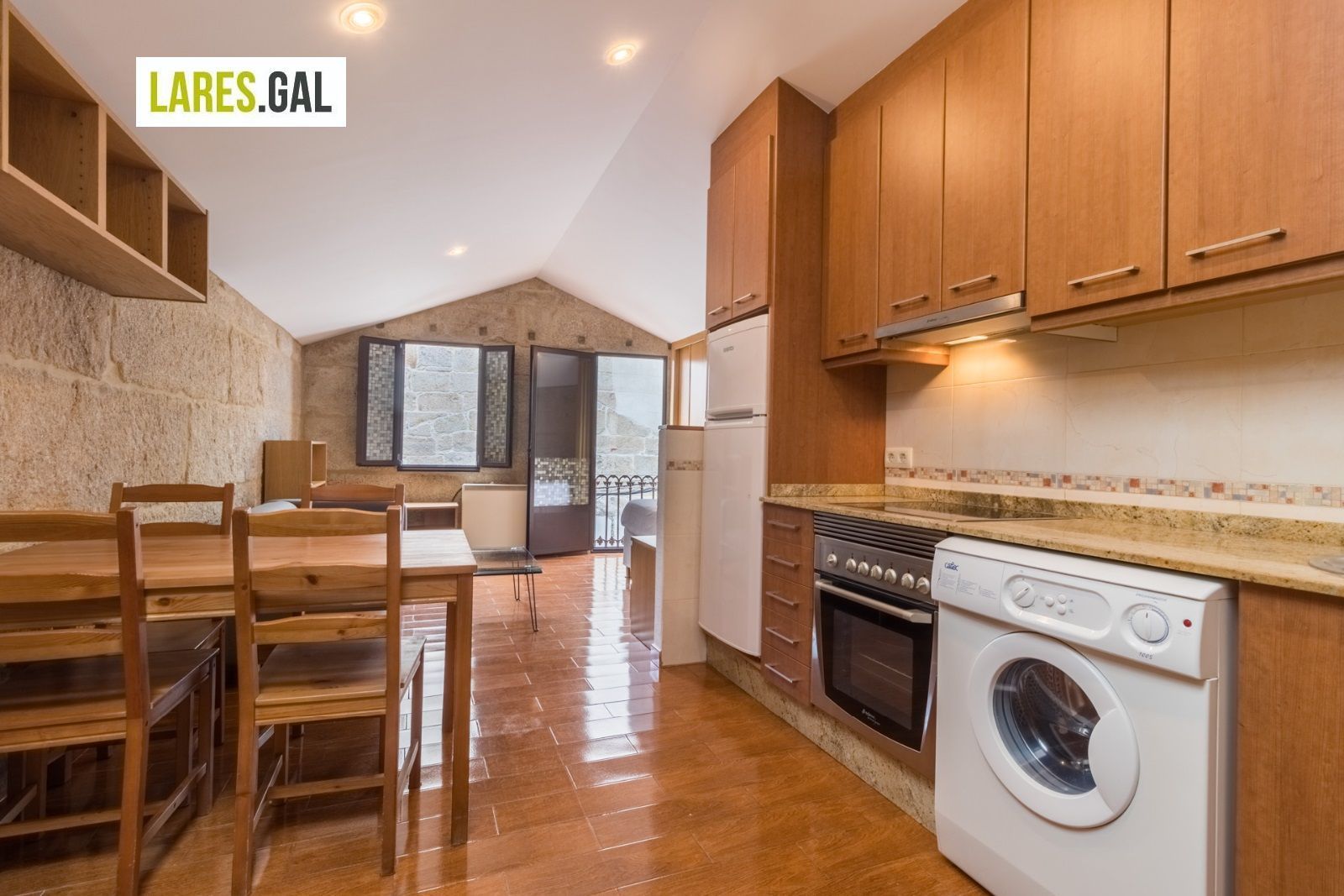 Kitchen of Study to rent in Cangas   with Heating, Terrace and Furnished