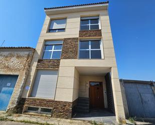 Exterior view of Duplex to rent in Villanueva de Gállego  with Terrace