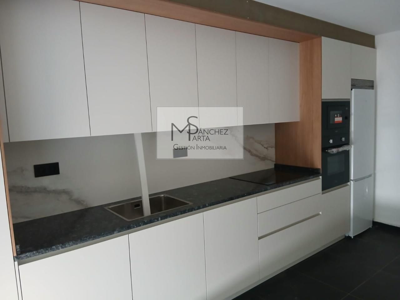 Kitchen of Flat to rent in Maceda  with Heating and Balcony