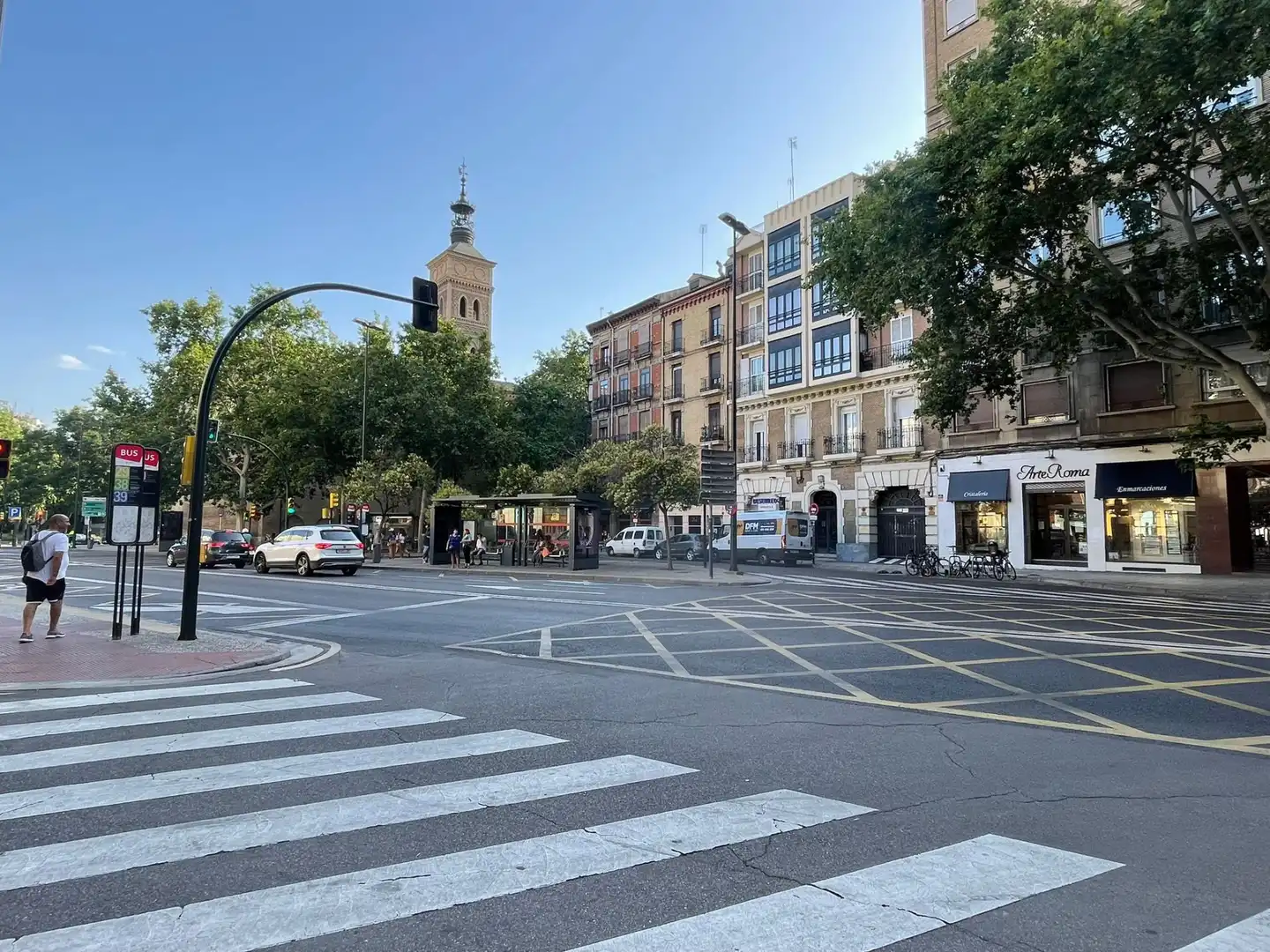 Local comercial de lloguer a plaza san miguel, imagen 5