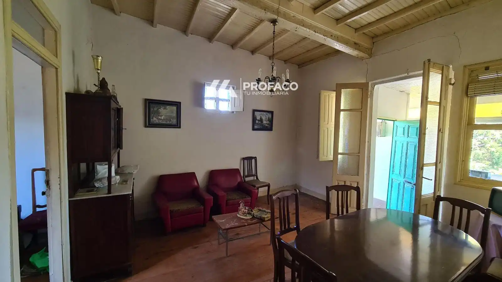 Sala d'estar de Casa o xalet en venda en Cenlle amb Terrassa, Traster i Moblat