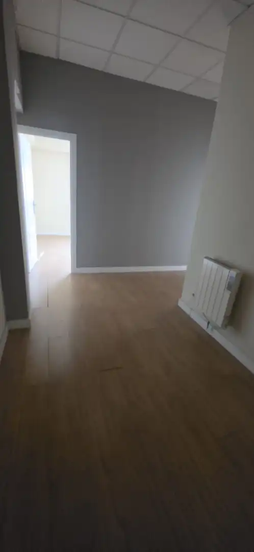 Habitación de Local en venta en Pinto con Aire acondicionado