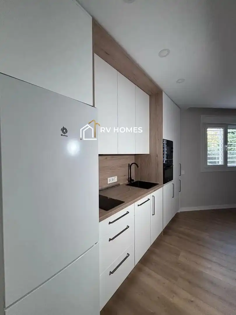 Kitchen of Flat for rent in Cáceres  with Air Conditioner and Furnished