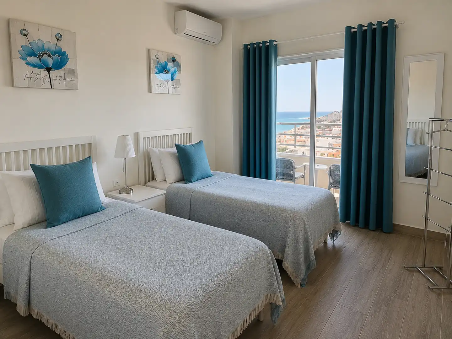 Flat with pool for sale in Paseo Marítimo Rey de España, imagen 10