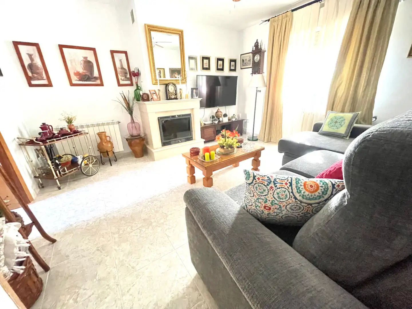 Sala de estar de Casa o chalet en venta en Mejorada del Campo con Calefacción, Jardín privado y Terraza