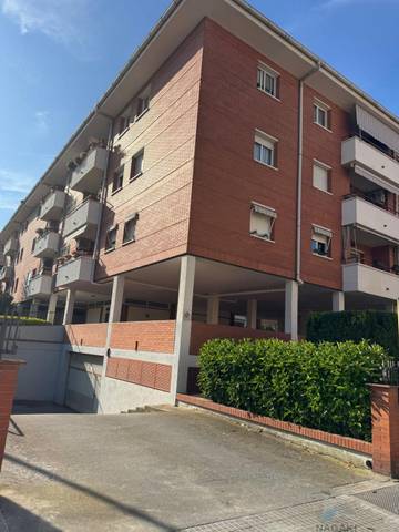 Piso en Venta en Montornès del Vallès