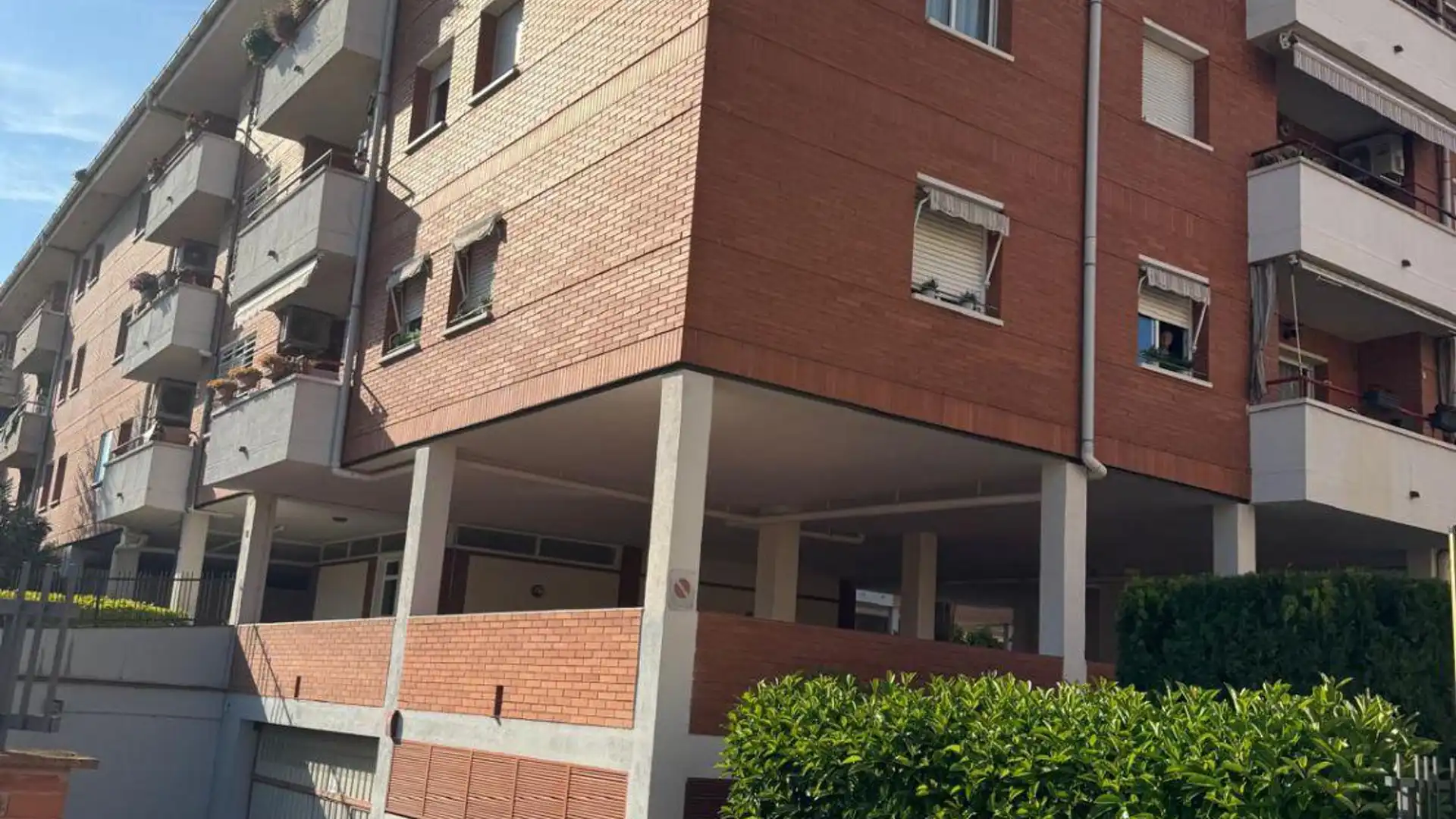 Exterior view of Flat for sale in Montornès del Vallès