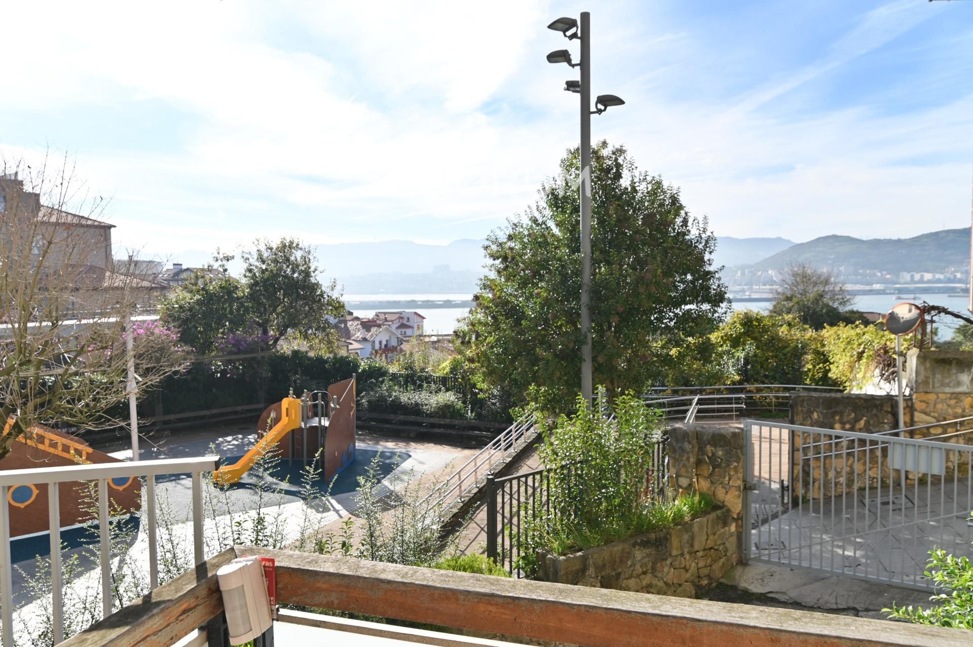 Exterior view of Flat for sale in Getxo   with Heating, Terrace and Storage room