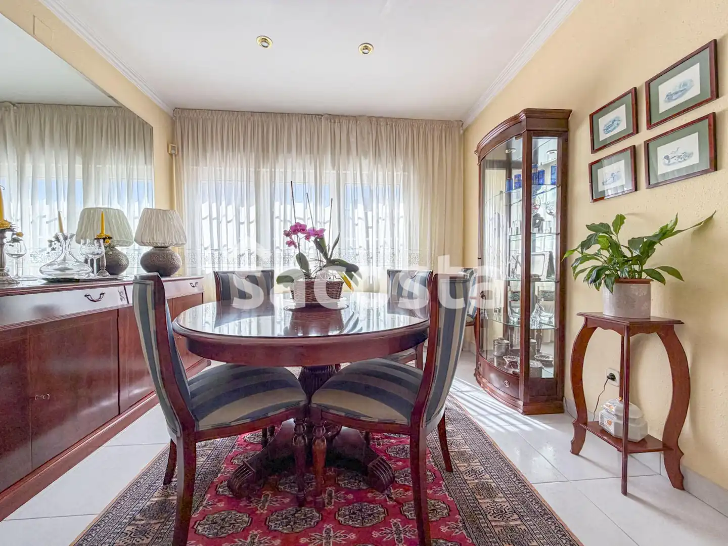 Comedor de Casa adosada en venta en Pineda de Mar con Aire acondicionado, Calefacción y Jardín privado