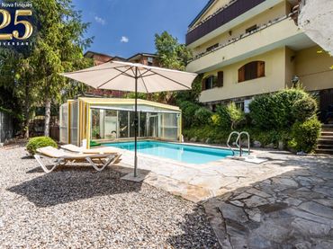 Casa amb balcó en venda a Airesol