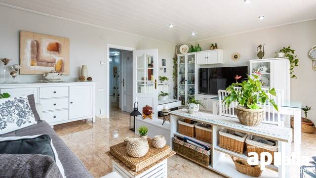 Casa-chalet en Venta en Ibañez de Aldecoa en Les Arenes - La Grípia  Can Montllor
