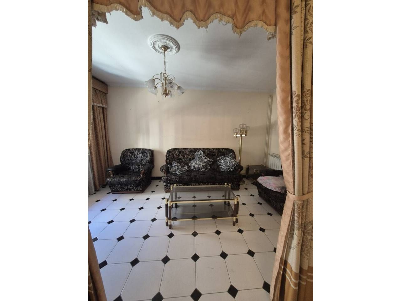 Sala de estar de Piso en venta en Girona Capital con Calefacción