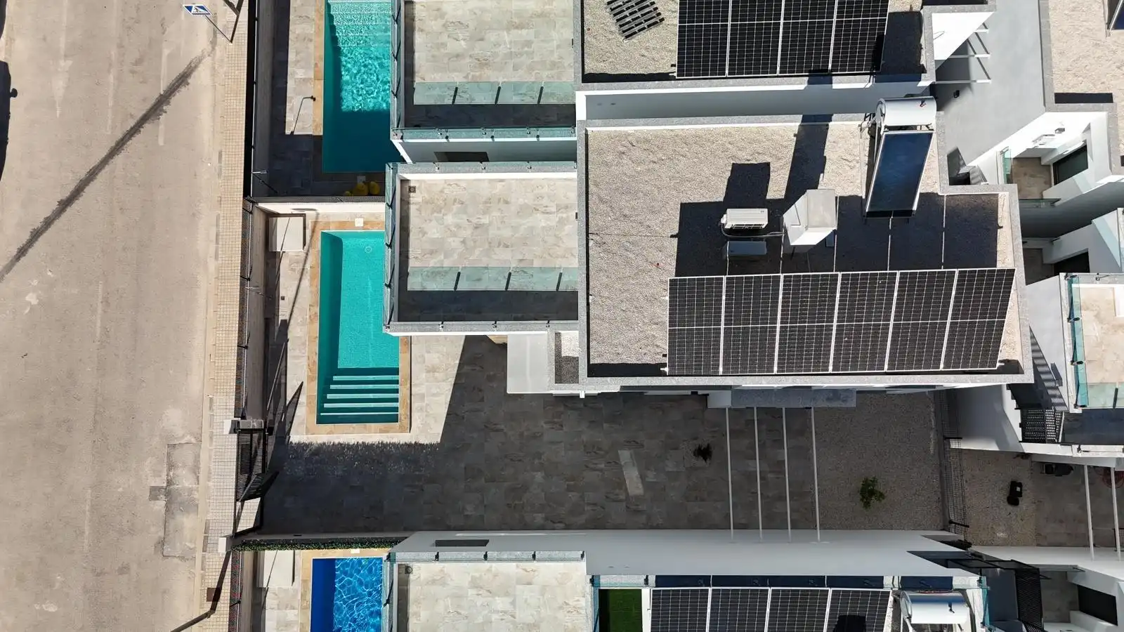 Chalet con terraza en venta en Calle Milan, imagen 4