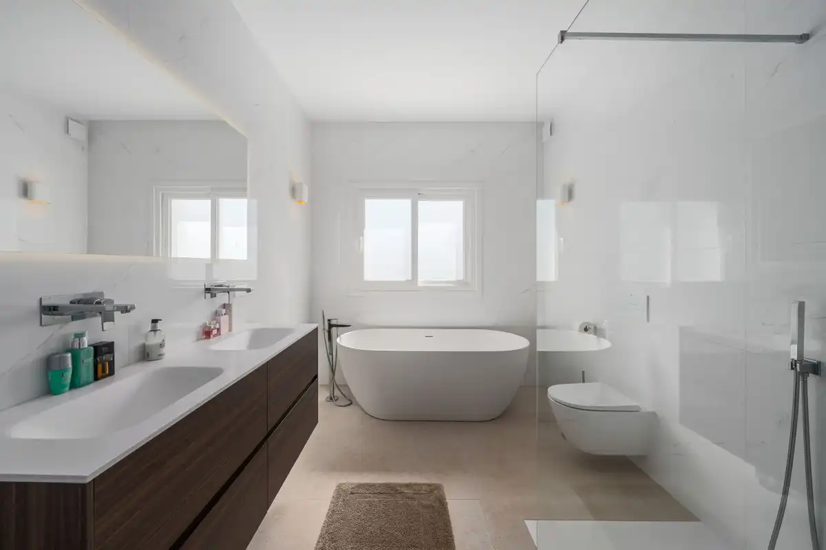 Detached house with terrace for sale in Calle Pico del Aneto 19, imagen 4