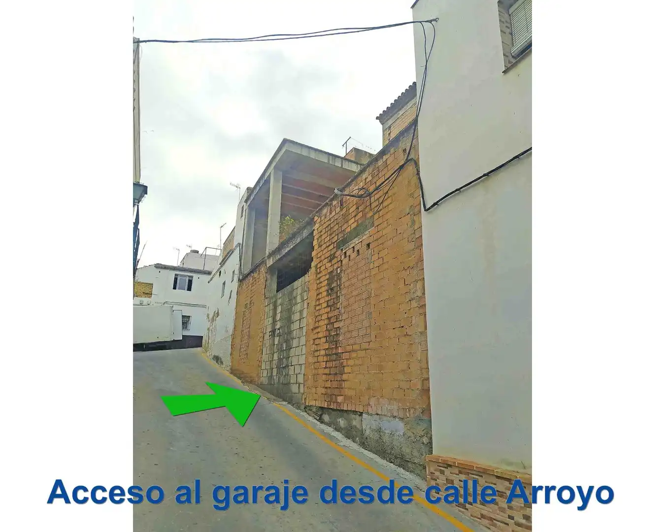 Vista exterior de Casa o xalet en venda en Montellano amb Terrassa, Traster i Balcó
