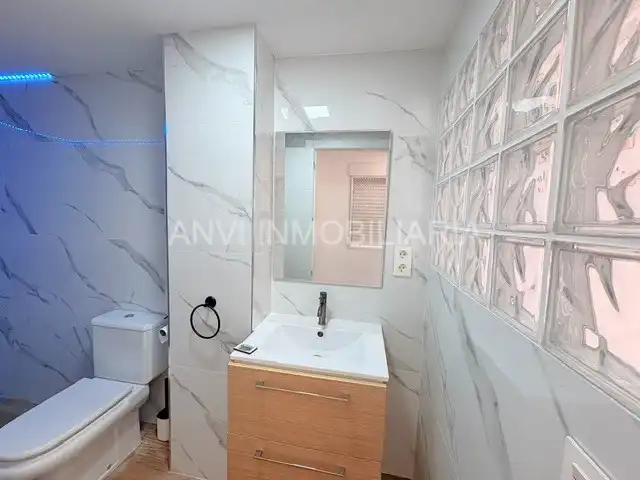 Badezimmer von Haus oder Chalet zum Verkauf in Benaguasil mit Klimaanlage und Terrasse