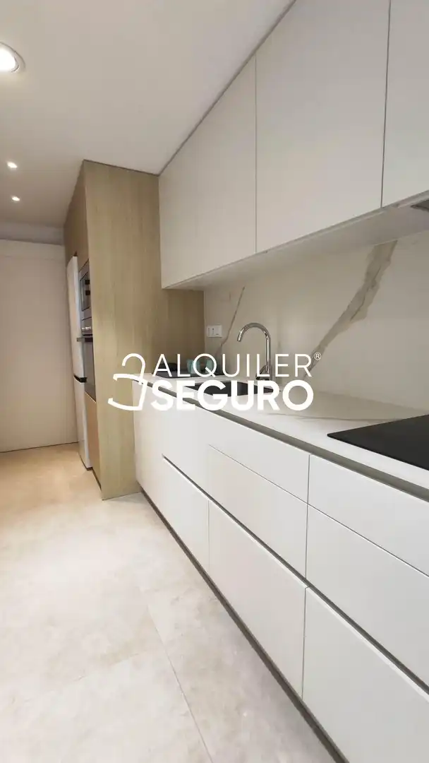 Küche von Wohnung zur Miete in Valencia mit Klimaanlage und Heizung