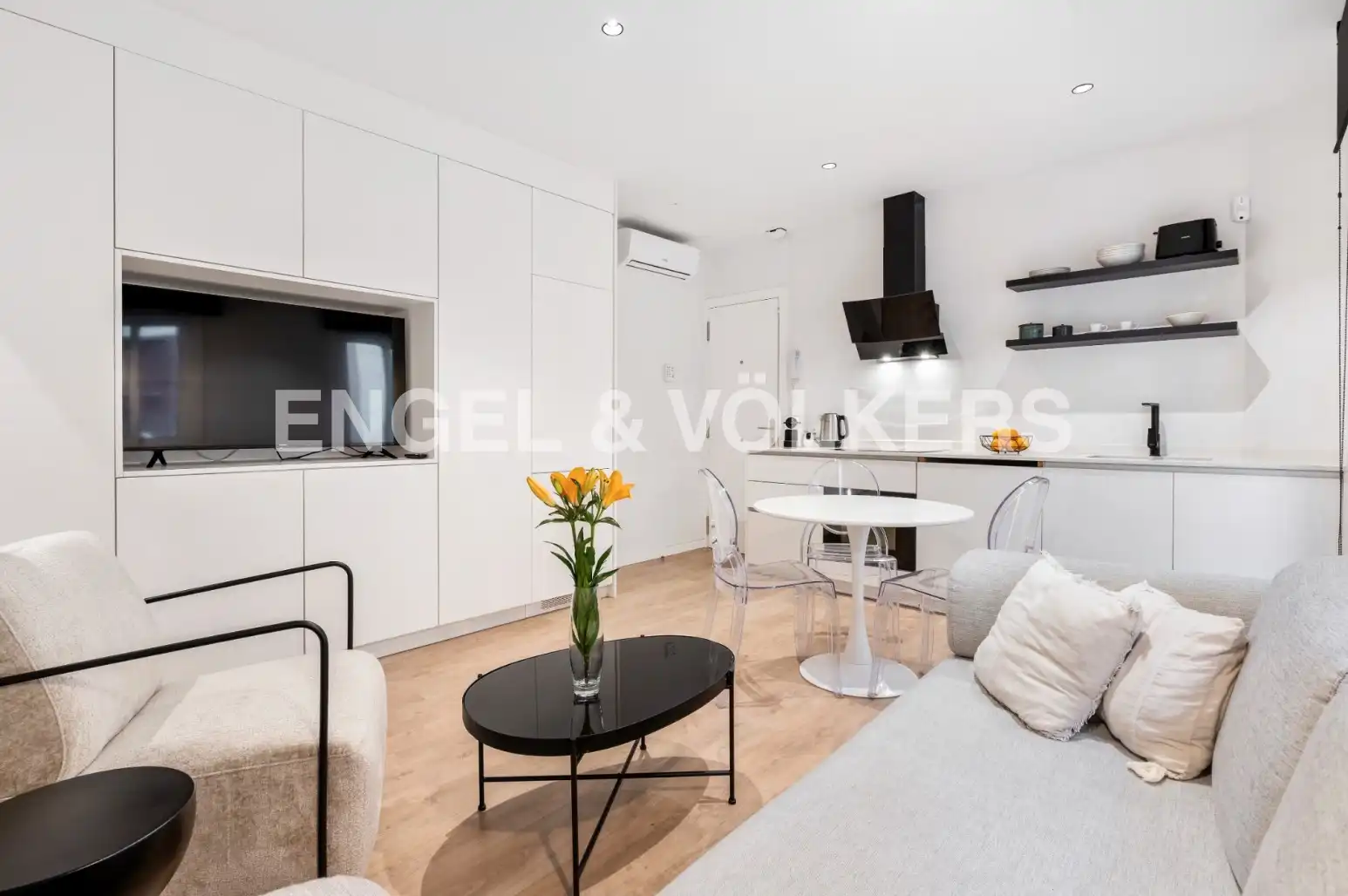 Wohnzimmer von Wohnung zur Miete in Barcelona mit Klimaanlage, Heizung und Parkett