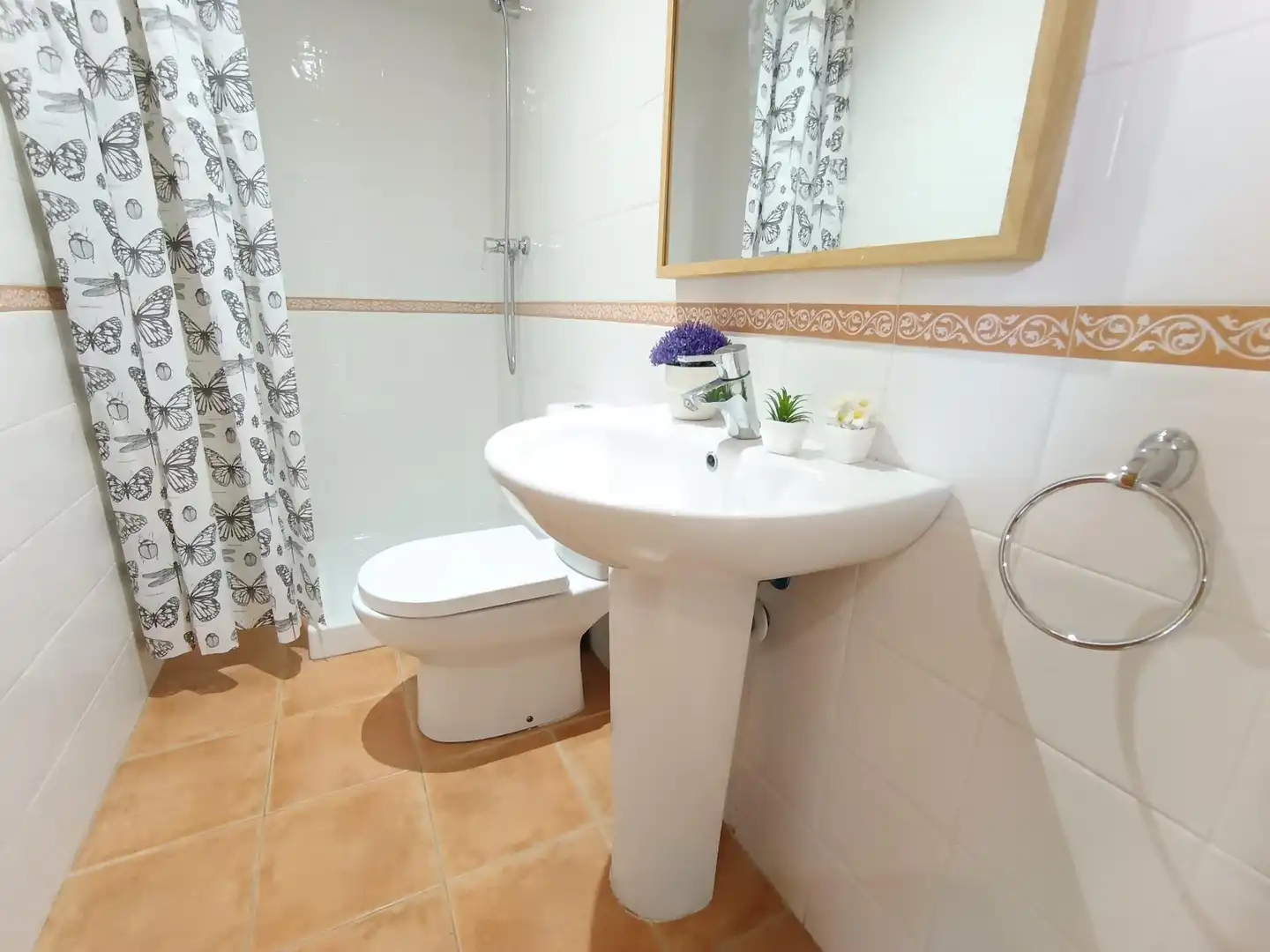 Baño de Casa adosada en venta en Molina de Segura con Aire acondicionado, Calefacción y Jardín privado