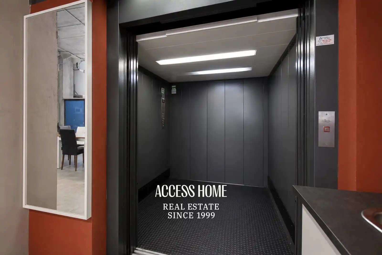 Nave industrial con ascensor en venta en Canyet - Pomar, imagen 23