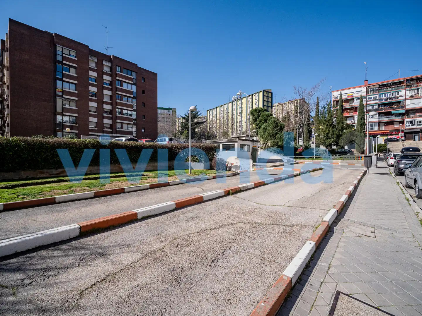 Pis en venda a Calle Ofelia Nieto, Valdezarza