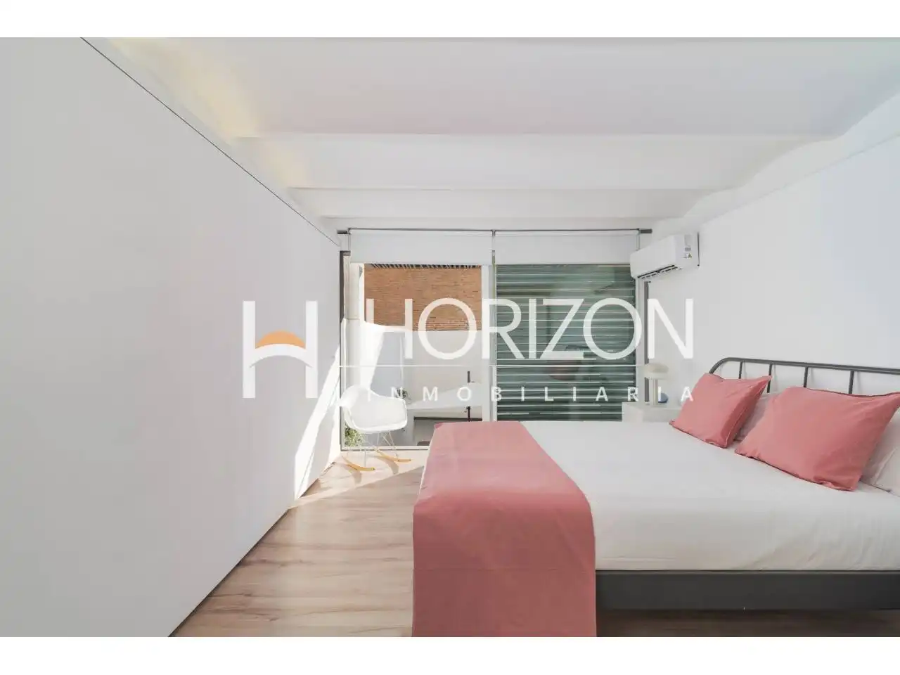 Habitación de Piso en venta en Barcelona con Aire acondicionado, Jardín privado y Terraza
