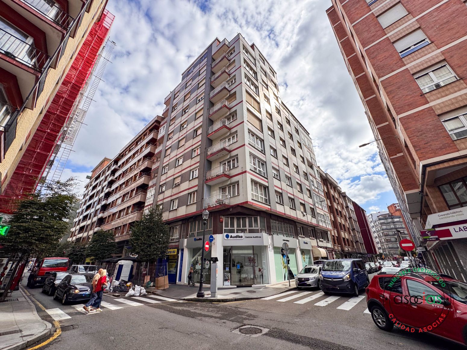 Vista exterior de Pis en venda en Gijón  amb Calefacció i Terrassa