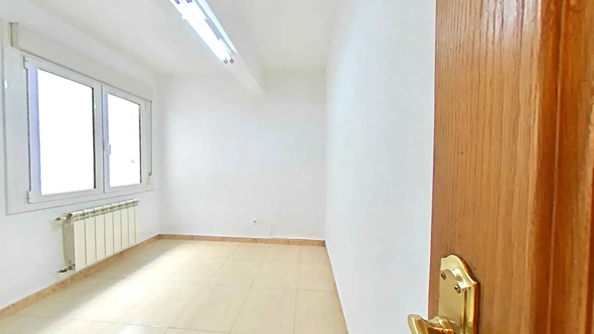 Piso en venta en Santoña con Calefacción y Parquet