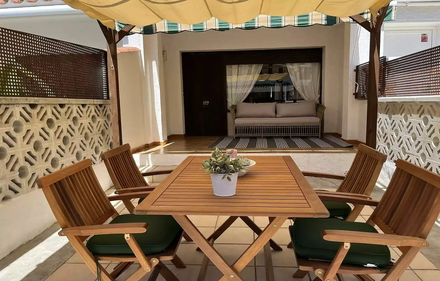 Terraza de Casa o chalet en venta en Garrigàs con Terraza y Amueblado