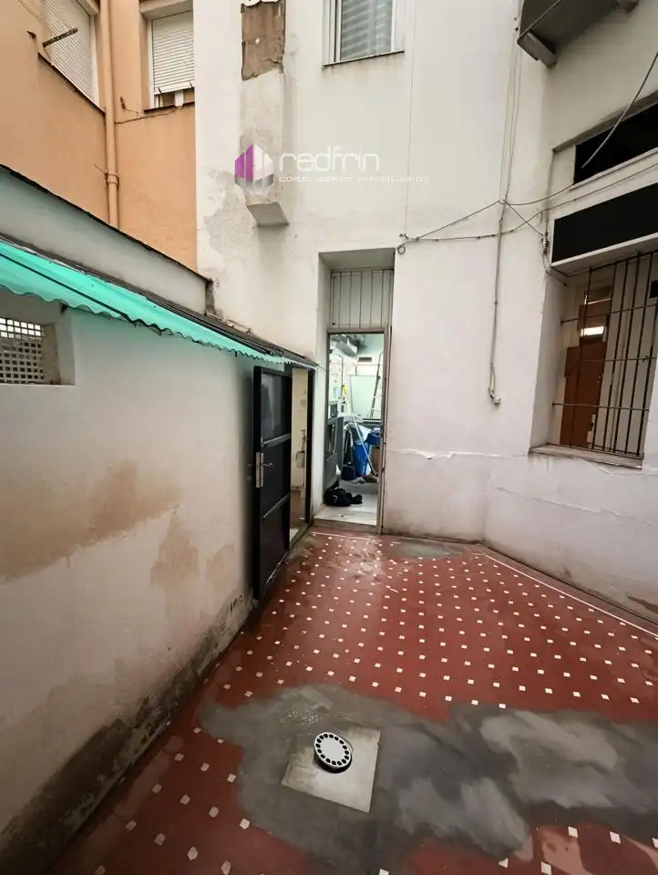 Business premises for sale in Calle de Fernández de los Ríos, imagen 8