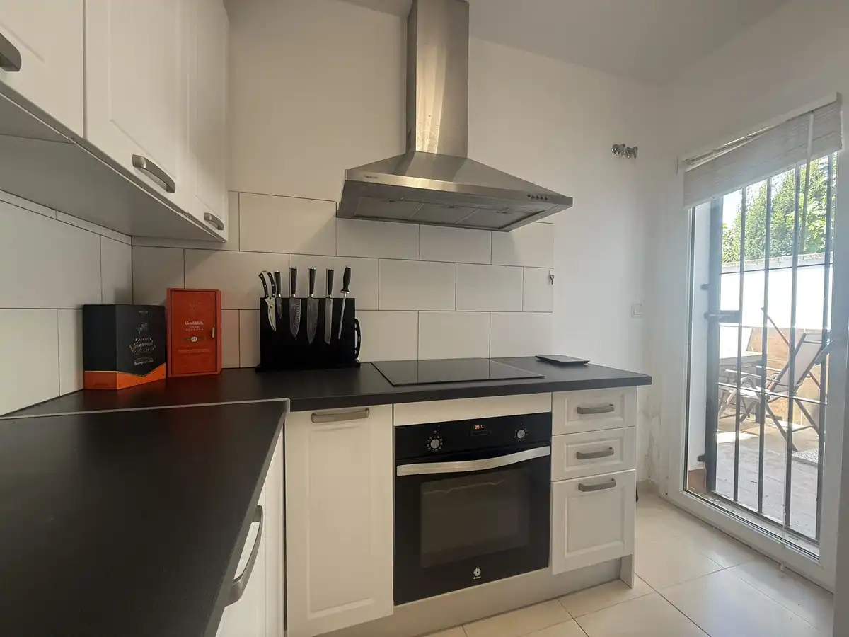 Küche von Haus oder Chalet zum Verkauf in Fuente de Piedra mit Klimaanlage, Privatgarten und Terrasse