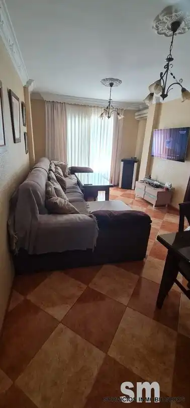 Sala d'estar de Pis en venda en Ubrique amb Aire condicionat, Calefacció i Traster