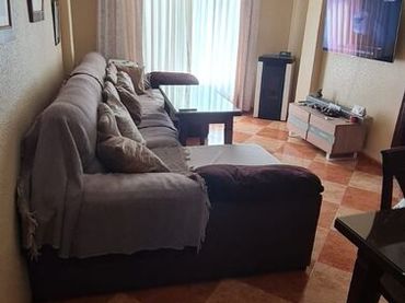 Pis amb balcó en venda a Ubrique