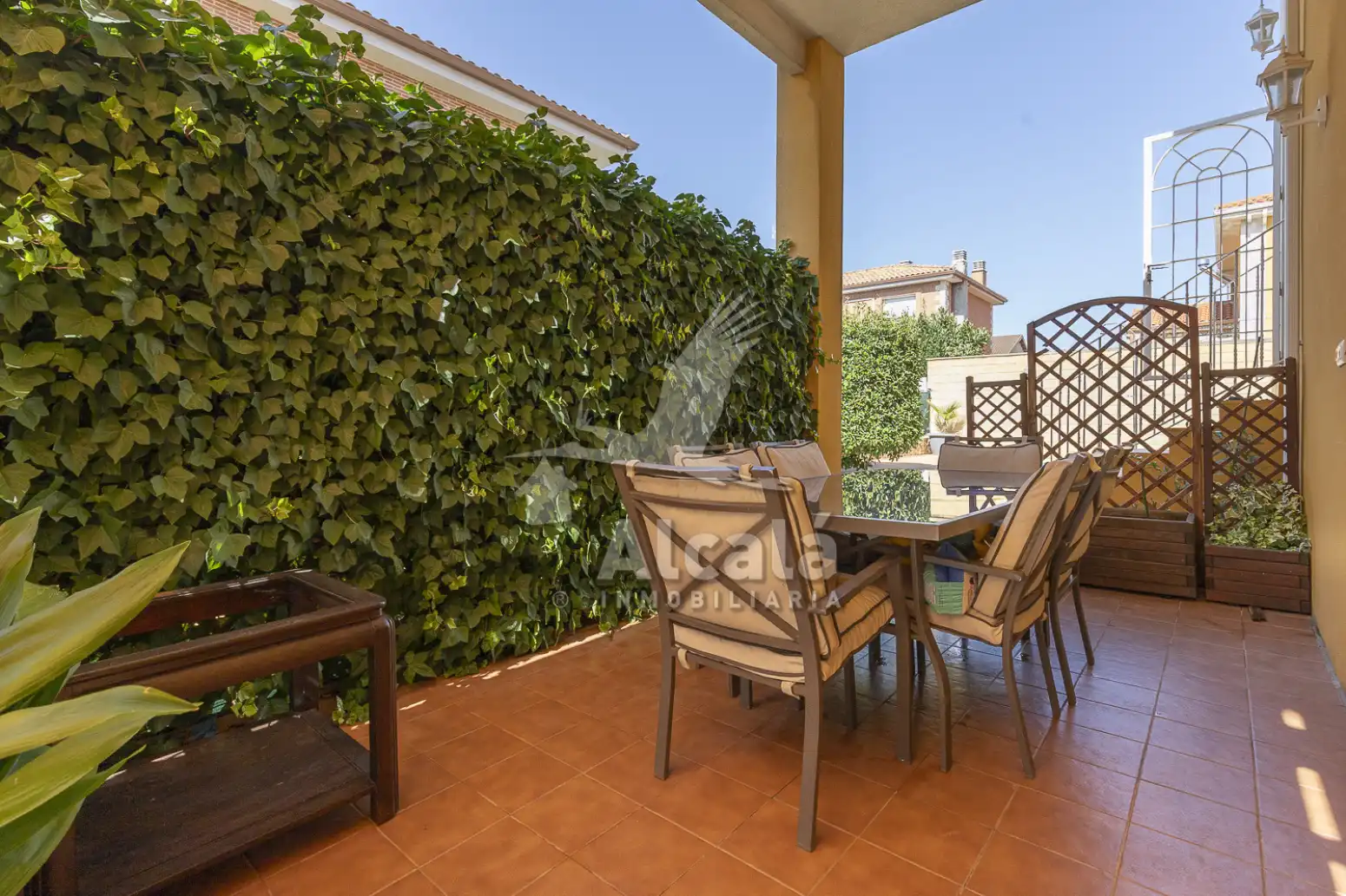 Casa aparellada amb piscina en venda a Torrejón del Rey, imagen 65
