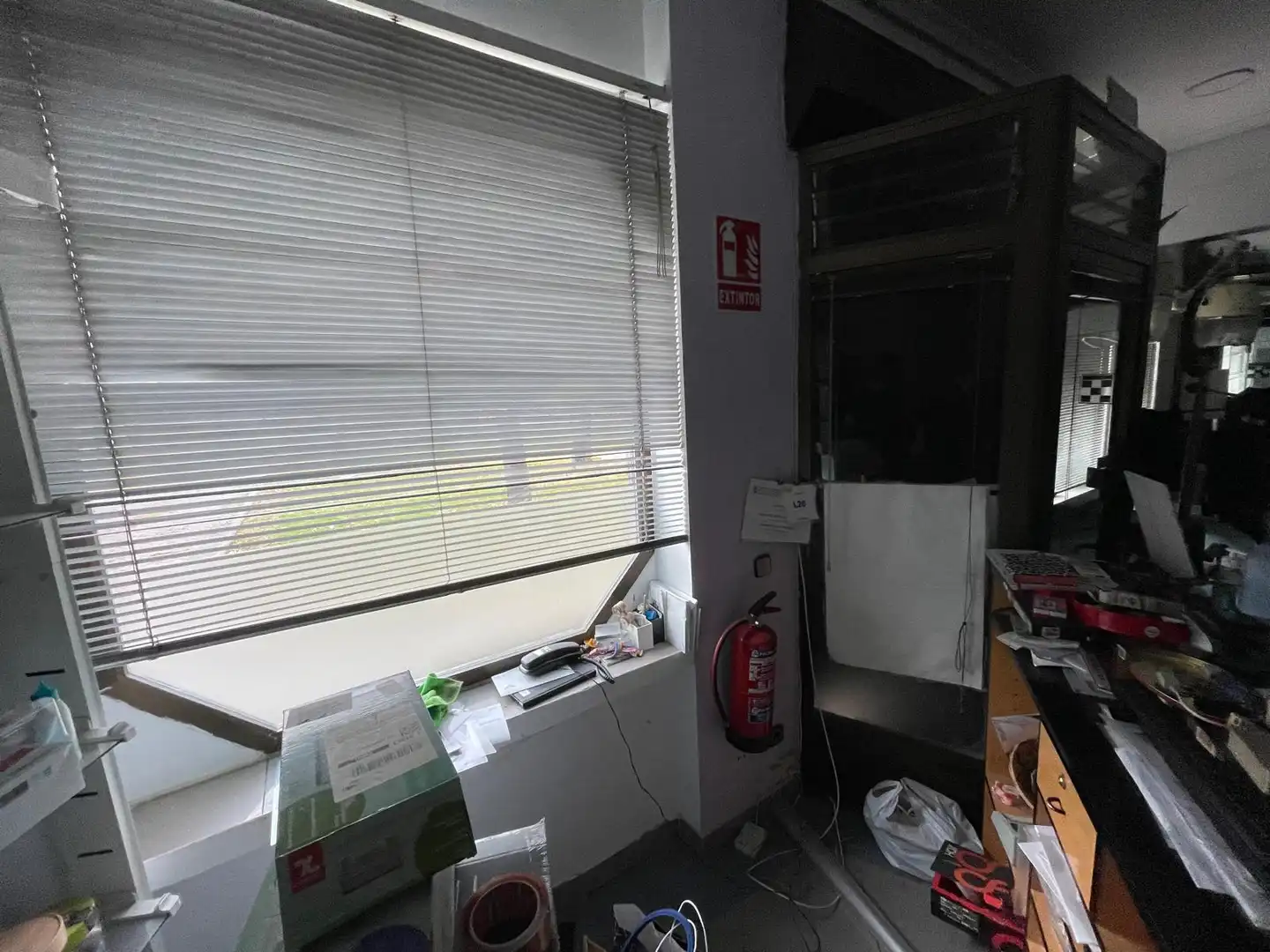 Local de alquiler en Madrid con Aire acondicionado, Calefacción y Amueblado