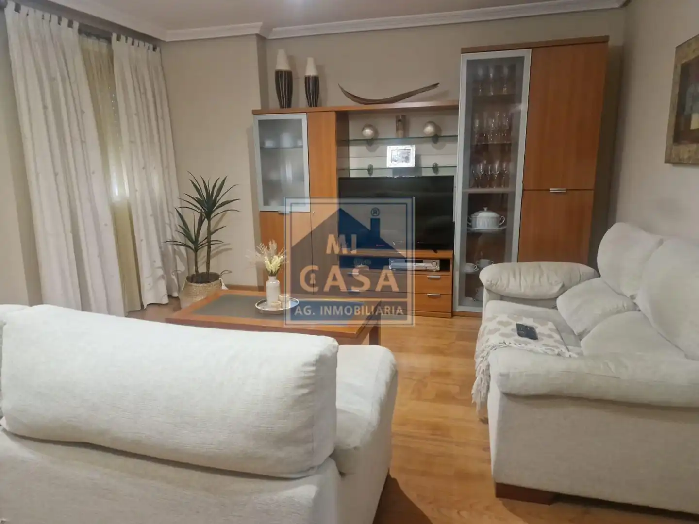 Sala de estar de Piso en venta en Mérida con Aire acondicionado, Trastero y Amueblado