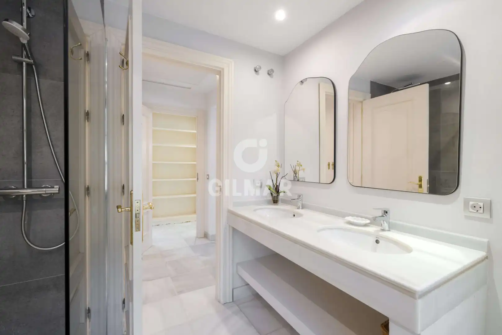 Baño de Casa o chalet en venta en Estepona con Calefacción, Jardín privado y Piscina