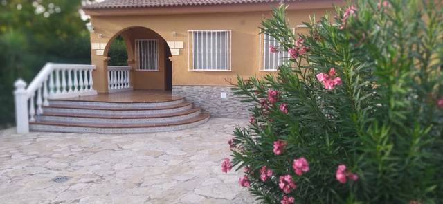 Casa-chalet en Venta en Puente Jontoya - Puente de la Sierra - El Arroyo
