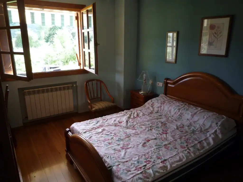 Dormitori de Casa o xalet en venda en Toral de los Vados