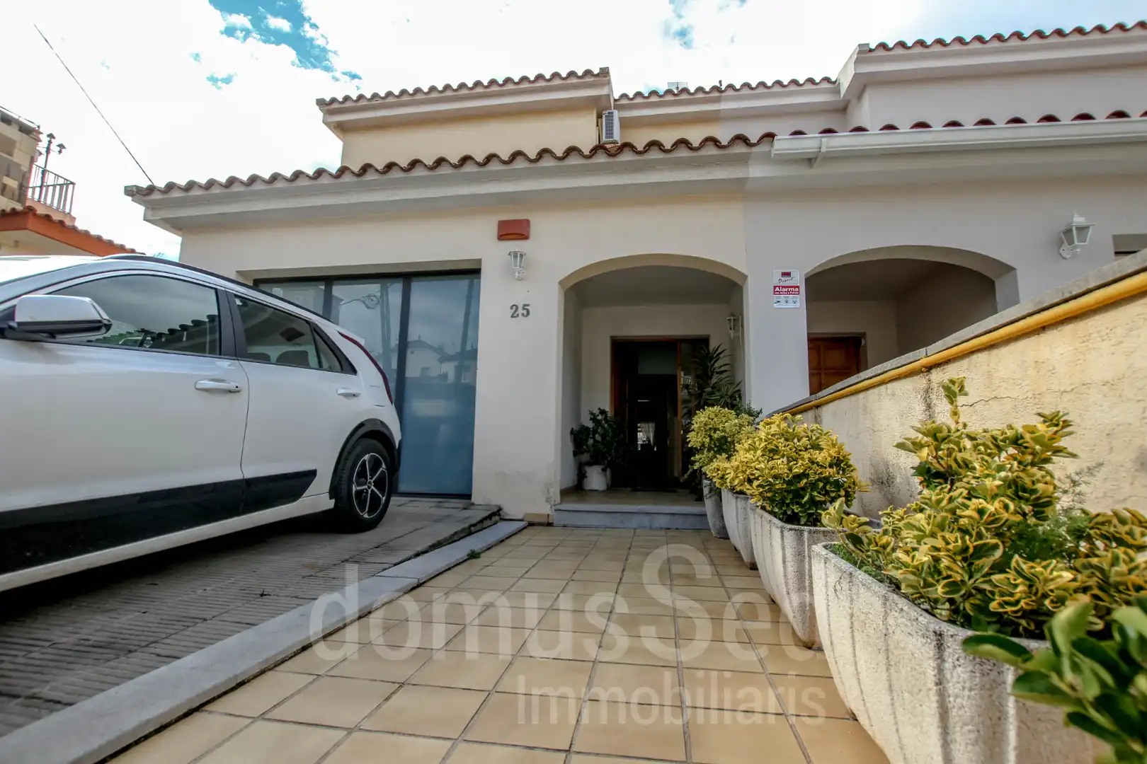 Exterior view of Detached homes for sale in El Masnou  with Air Conditioner, Heating and Terrace