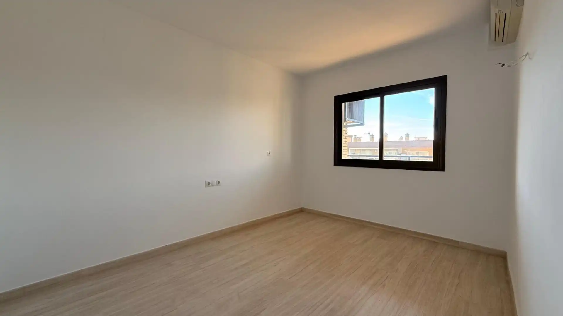 Apartamento con piscina en venta en Playa de los Boliches, imagen 14