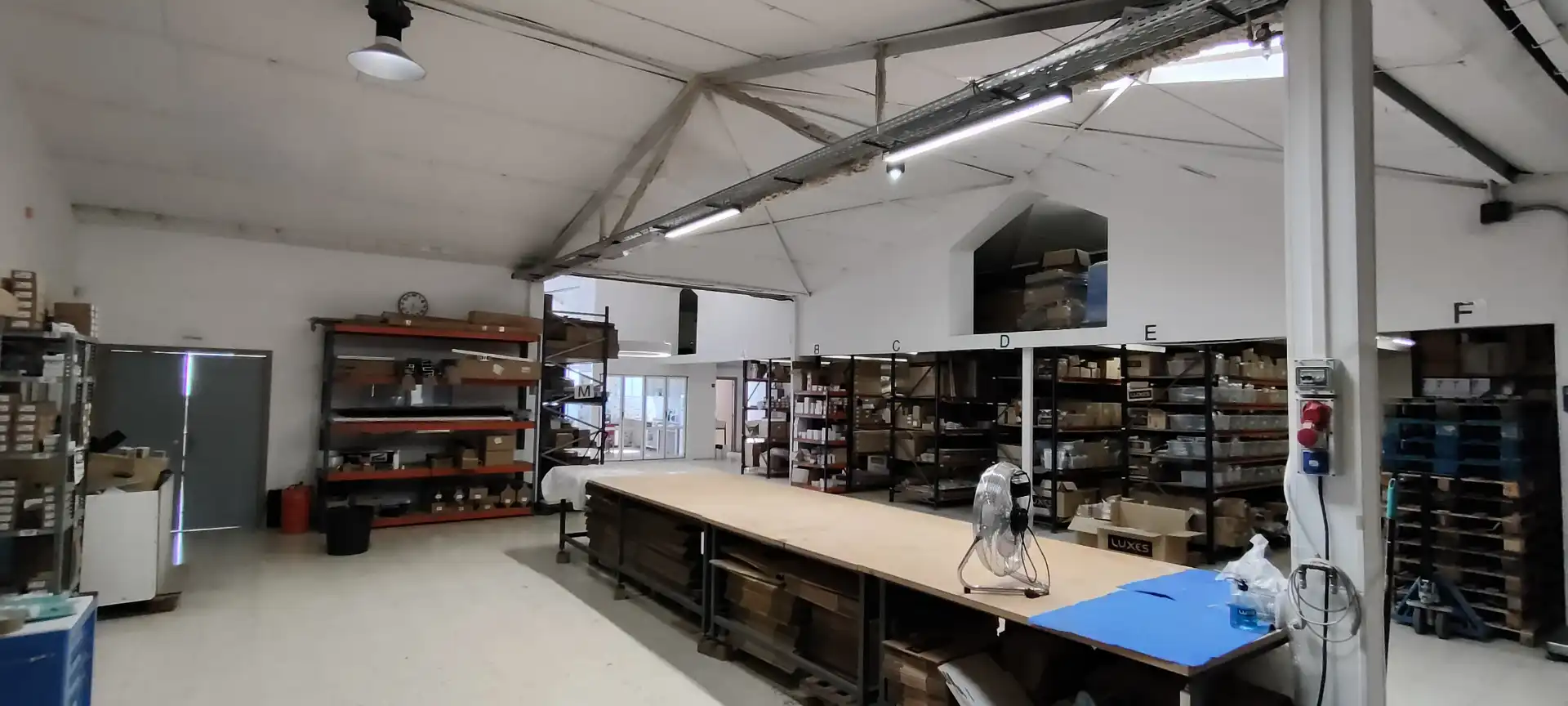Nave industrial en venta en Cabrera de Mar con Calefacción y Alarma